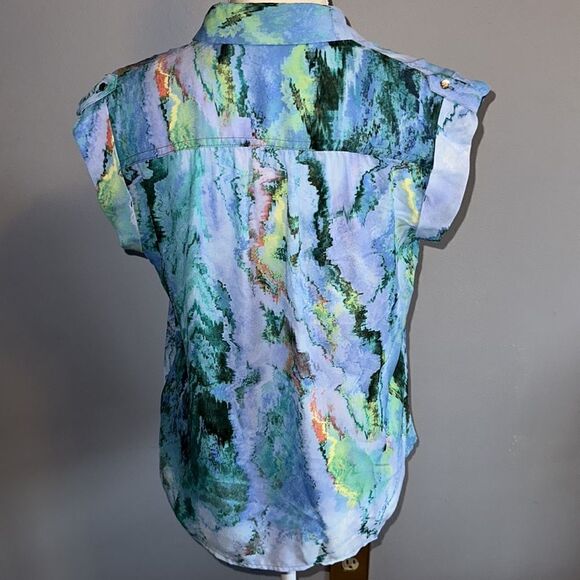Mossimo Supply Co. Button Down Blouse! - Picture 2 of 12